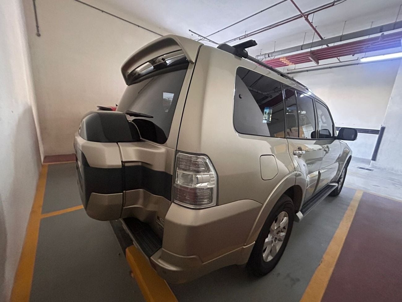 Mitsubishi Pajero GLS H/L ROCKFORD PLATINUM