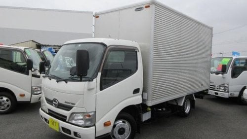 Hino Dutro XZC645M