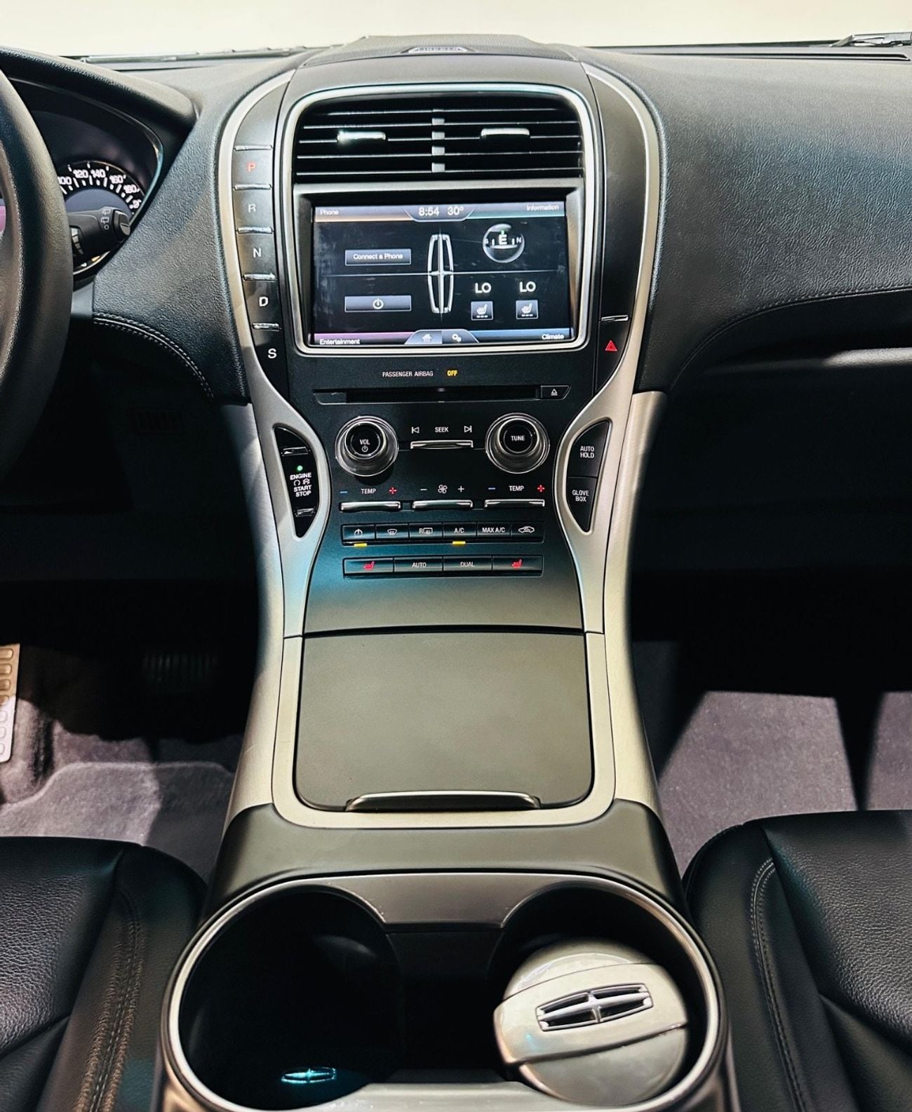 Lincoln MKX BASE