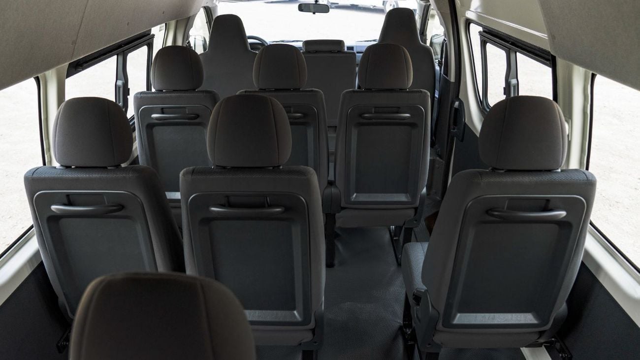 Toyota Hiace GL TOYOTA HIACE HR 2.7P MT 16 SEATER  - WHITE