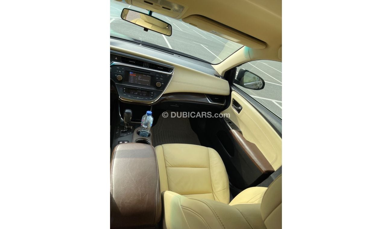 Toyota Avalon SE Toyota Avalon  Model 2014 USA  3,5 VERY GOOD CONDITION