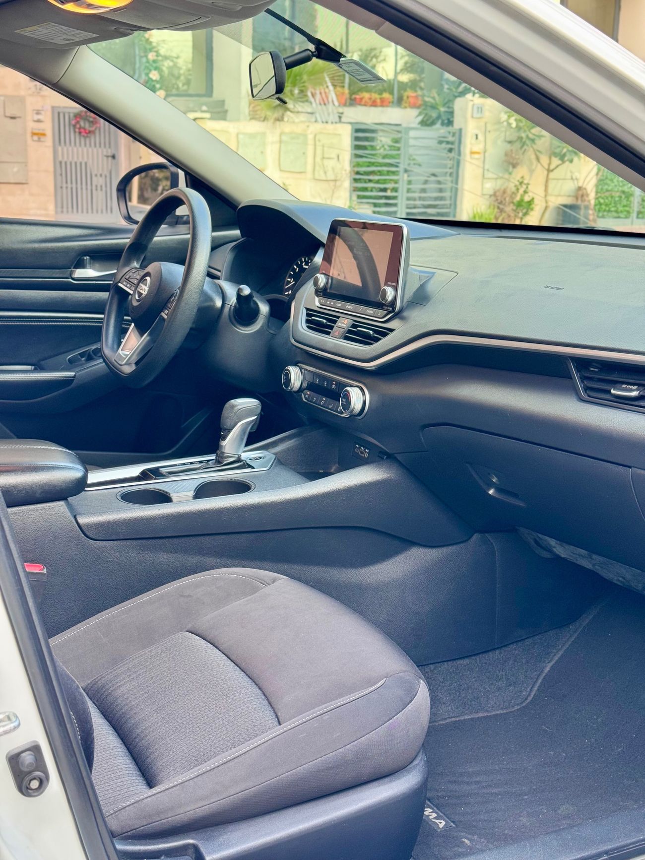 Nissan Altima SV 2.5L