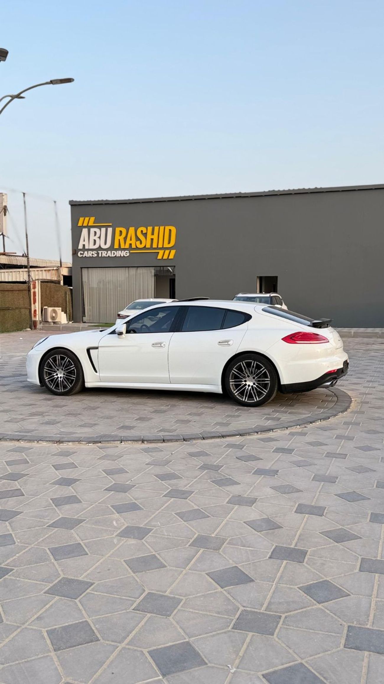 بورش باناميرا 4S Executive 2.9L