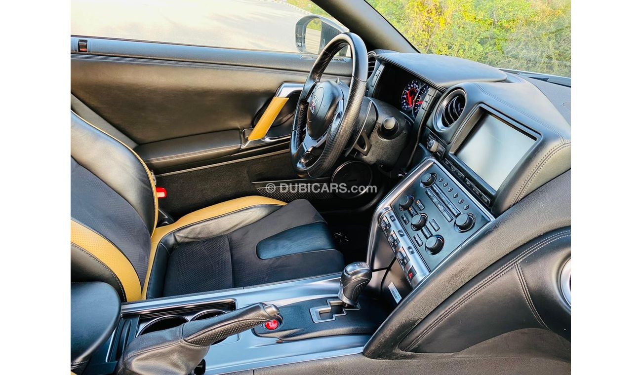 نيسان جي تي ار نيسان GT-R 2009 وارد أمريكا ألفا 7 بحاله ممتازه كلين تايتل  صبغة وكاله بحاله ممتازه