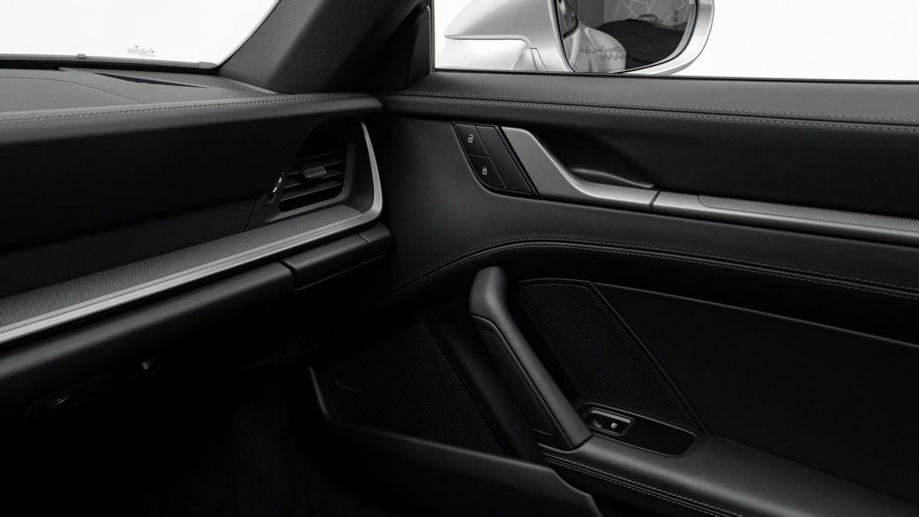 بورش 911 Carrera S - 2024 - GCC Specs - Under Warranty