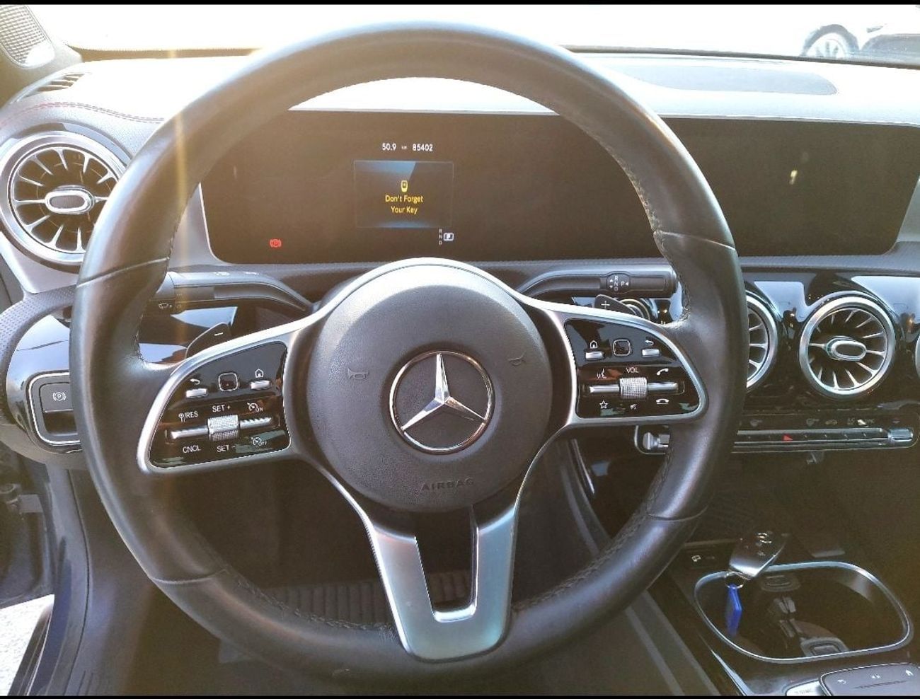 Mercedes-Benz CLA 250 Premium + 2.0L