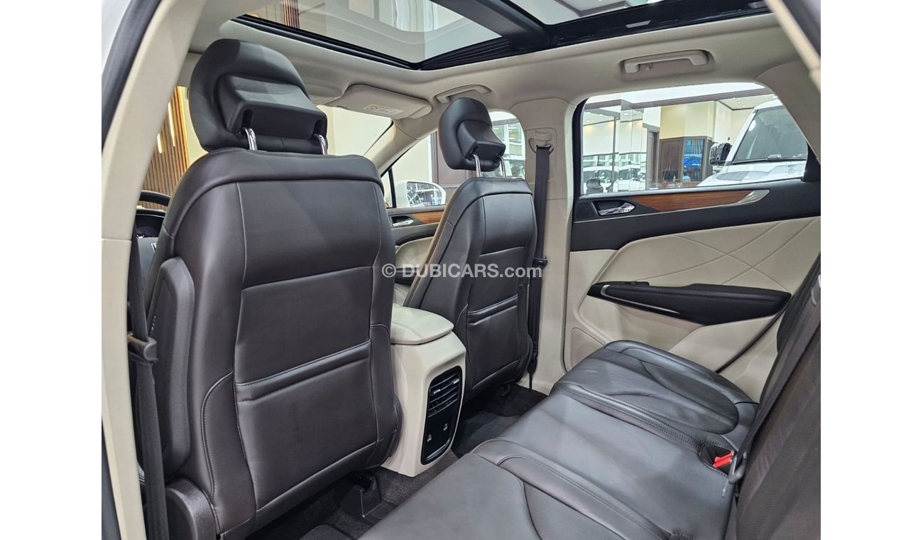 Lincoln MKC Reserve (Tech Pack) Top