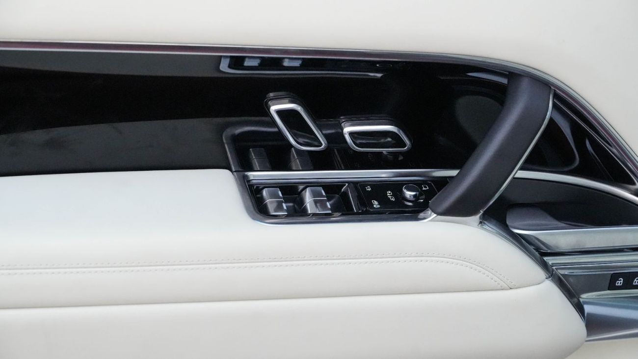 لاند روفر رينج روفر Autobiography P530 4.4L V8 GREY- WHITE 2025 MY EXPORT PRICE