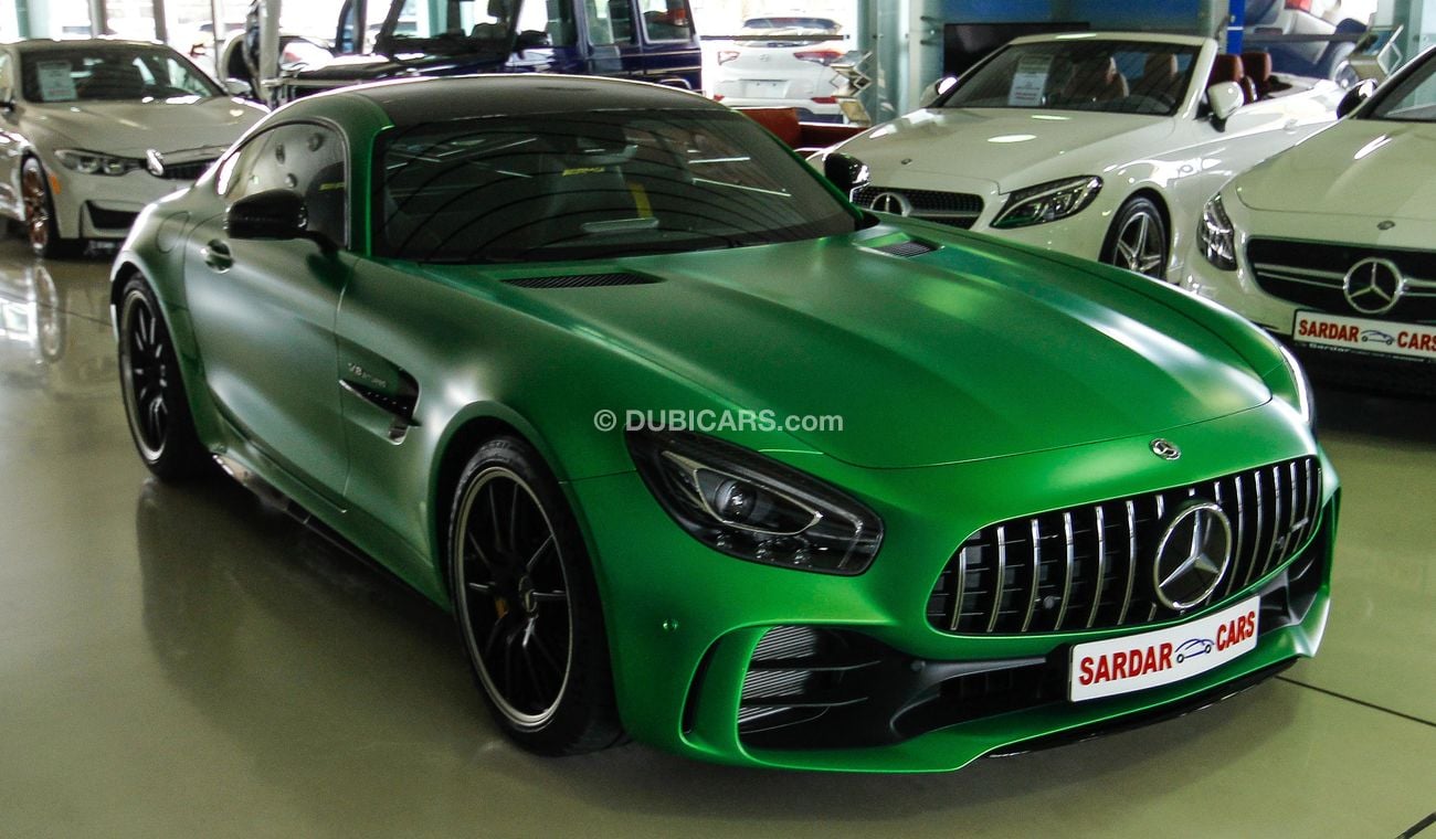 Mercedes Benz AMG GT R