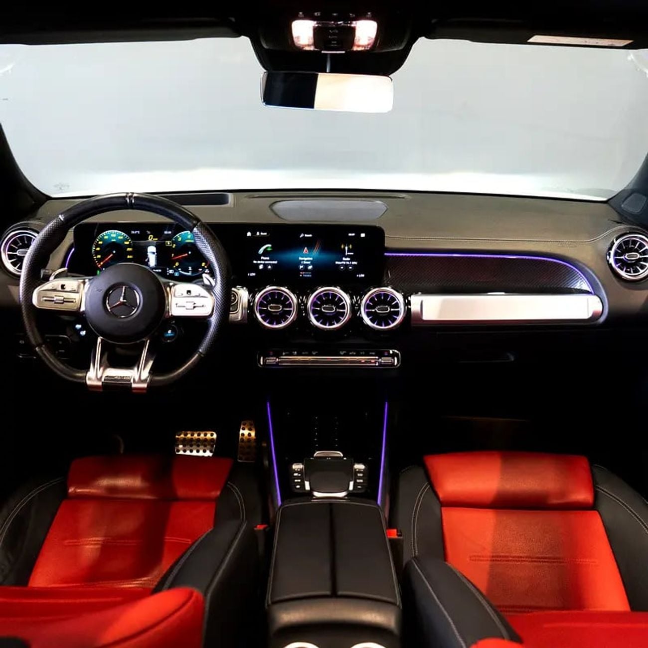 Mercedes-Benz GLB 35 3,257 p.m • 0% Downpayment • • 1 Year Warranty