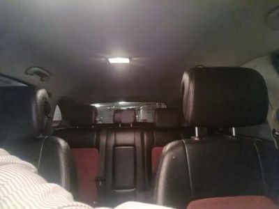 Chevrolet Captiva LS Infotainment system Cruise control Leather seats Automatic climate control LED headlights