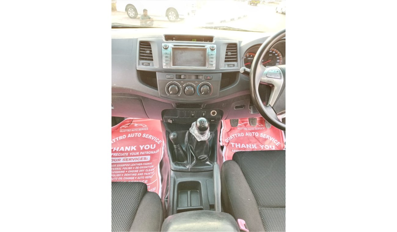 تويوتا هيلوكس TOYOTA HILUX PICKUP MODEL 2013 GOOD CONDITION ONLY FOR EXPORT