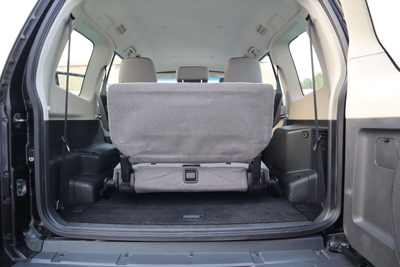 ميتسوبيشي باجيرو GLS M/L DIAMOND GLS Base 3.5L (7 Seater)