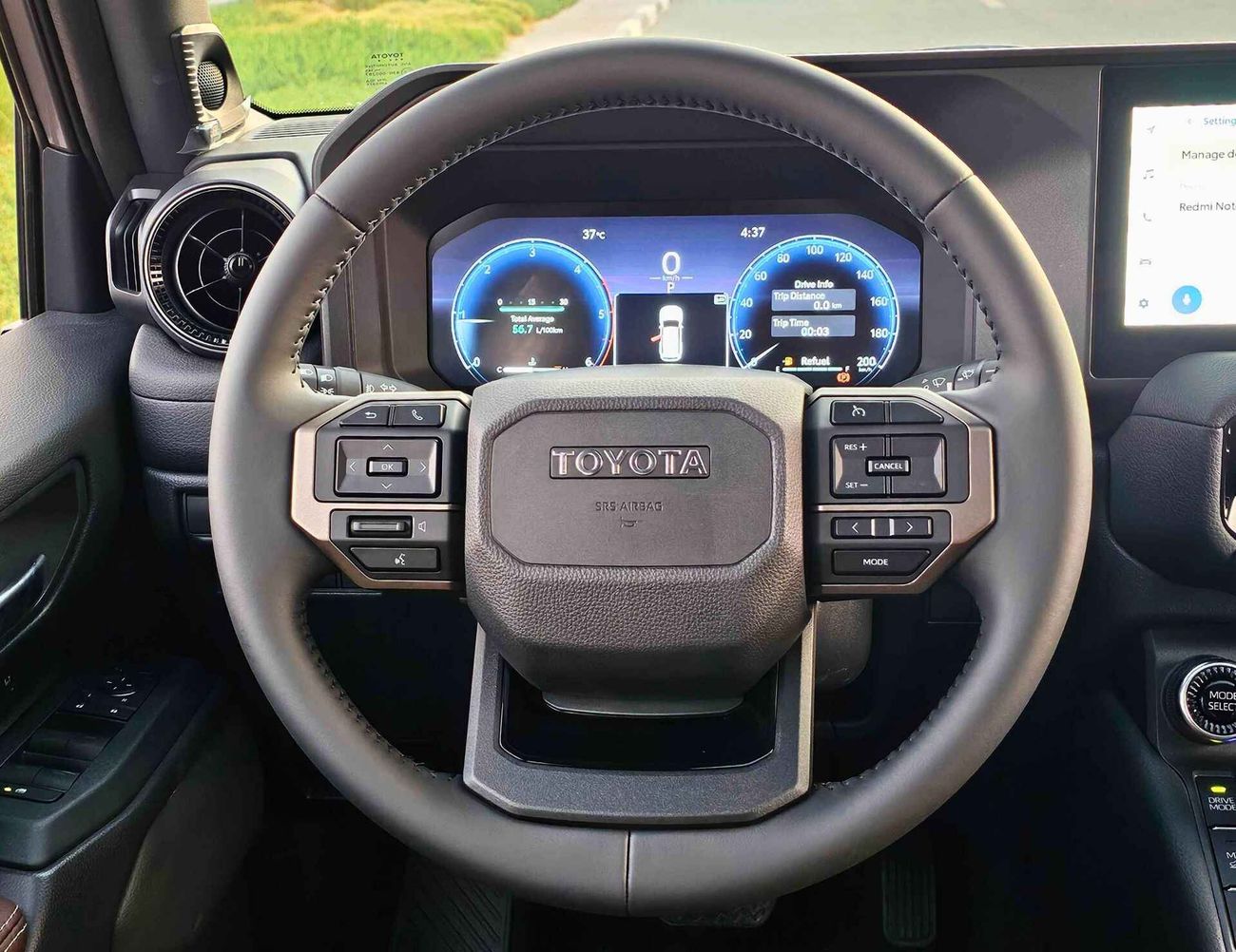 تويوتا برادو LUXURY, 2.8L V4 DIESEL, POWER SEAT WITH 360*CAM / HEADUP WITH SUNROOF (CODE # 68048)