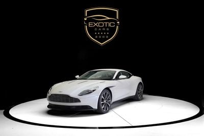 أستون مارتن DB11 Std 5.2L