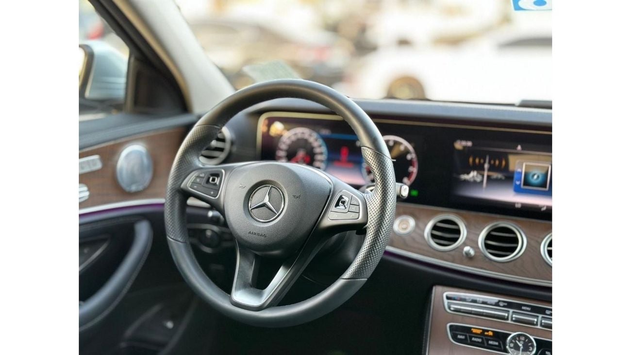Mercedes-Benz E 400