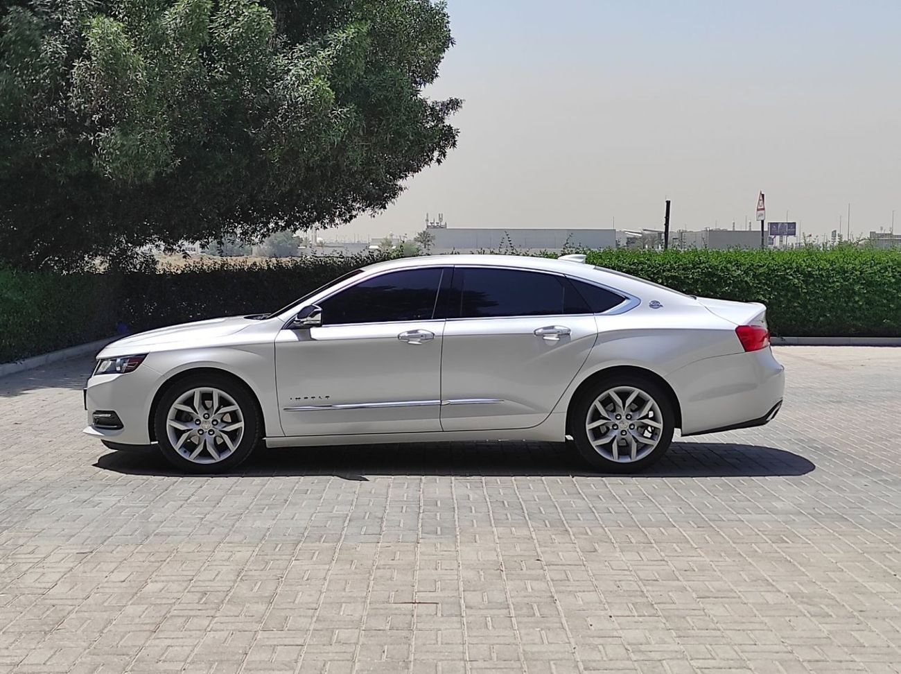 Chevrolet Impala Chevrolet impala 2018 V6 premier full options with out sunroof