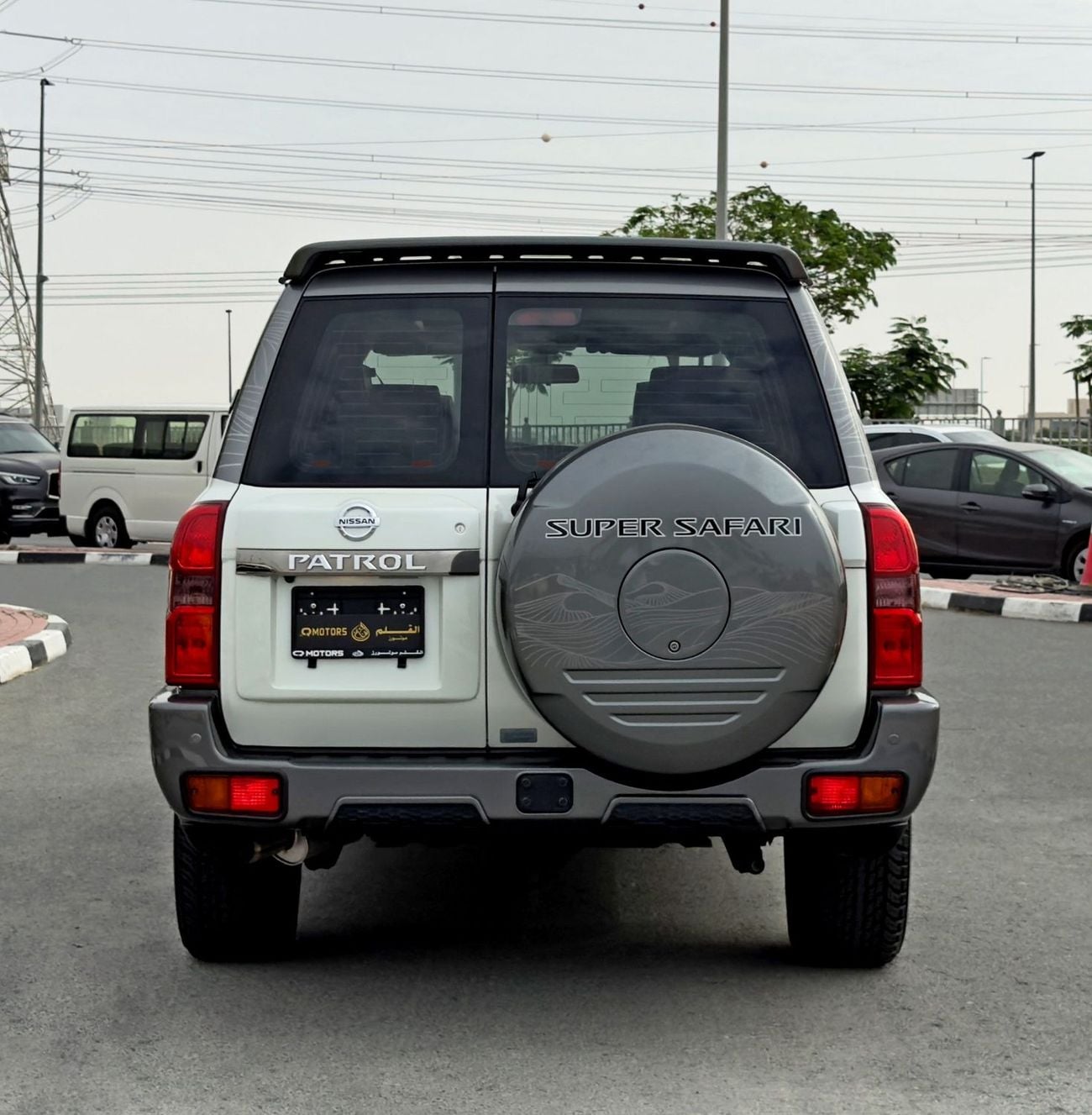 نيسان باترول سوبر سفاري