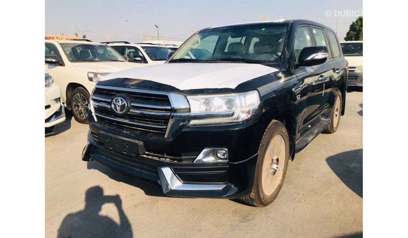 Toyota Land Cruiser LAND CRUISER V8 5.7