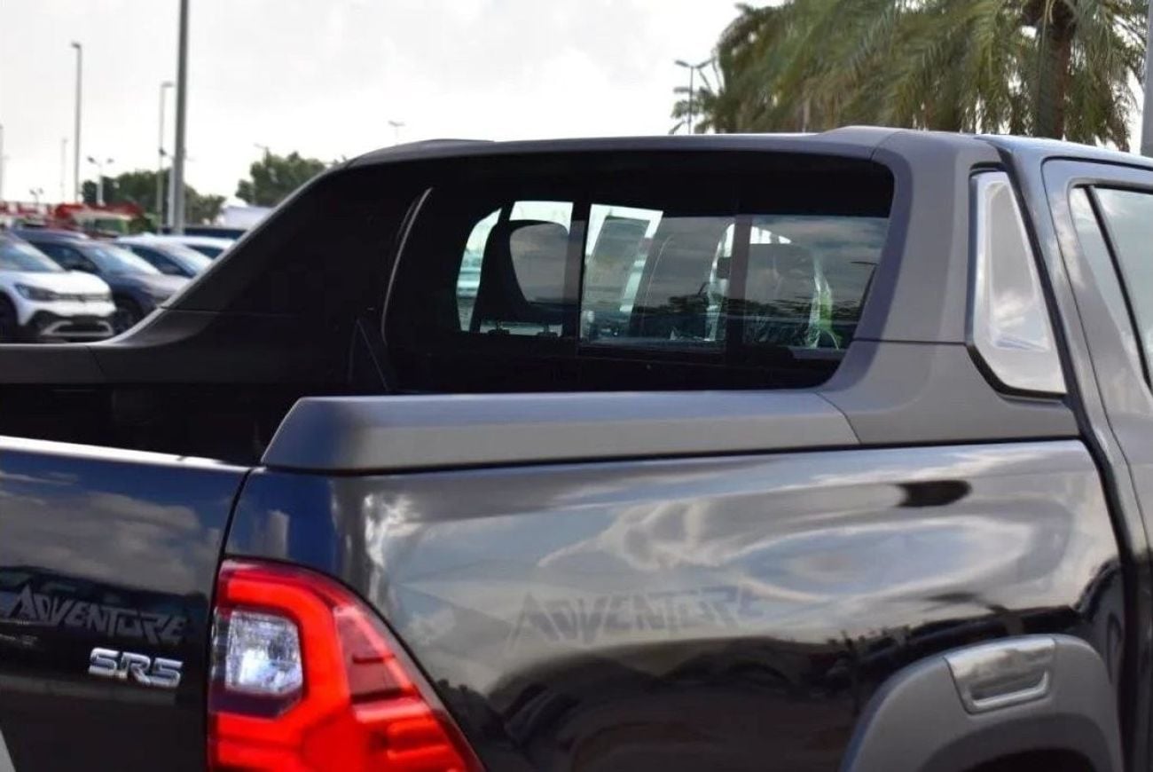 Toyota Hilux ADVENTURE ..