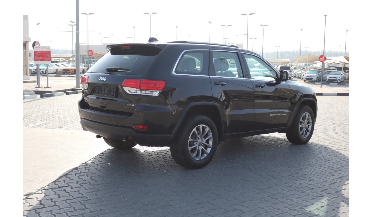 جيب جراند شيروكي LAREDO 4X4 WM SUV WITH GCC SPECS