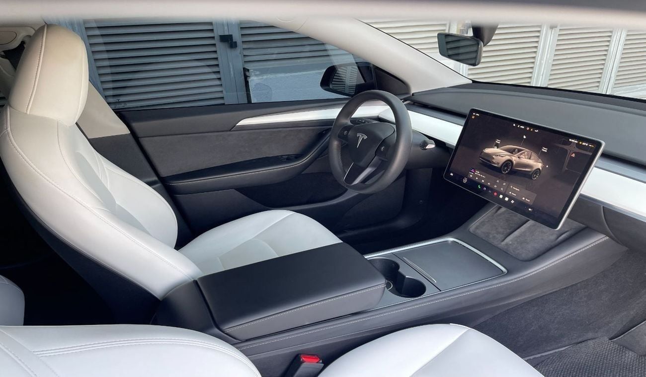 Tesla Model Y LONG RANGE AWD GCC SPECIFICATION -TESLA CENTRE DUBAI