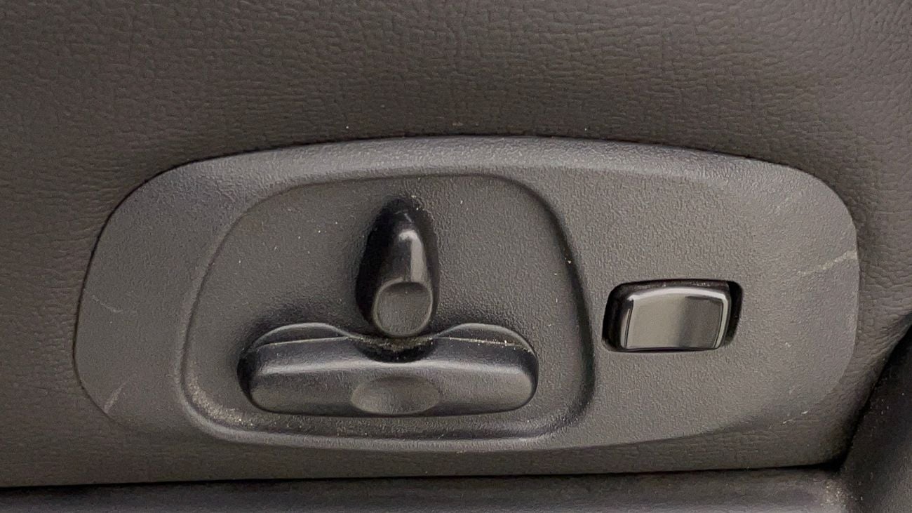 Mitsubishi Pajero GLS HIGHLINE 3 | Zero Down Payment | Home Test Drive