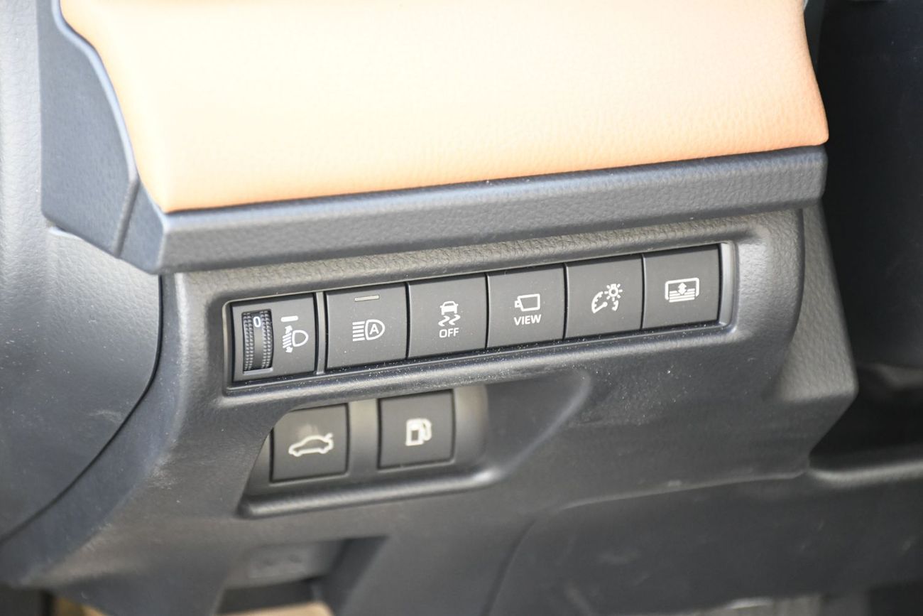 Toyota Camry 2026 Toyota Camry 2.5L HEV Lumiere  Full Option