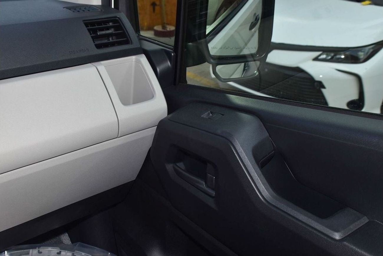 تويوتا هاياس Hiace dx 3.5 bus AT