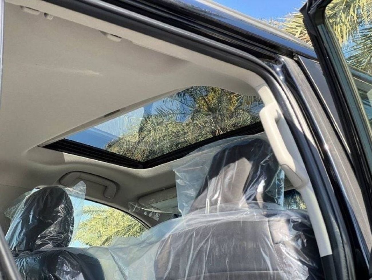 Toyota Prado VX 2.7L PTR A/T // 2023 // HIGH OPTION WITH SUNROOF , COOL BOX , POWER SEATS // SPECIAL OFFER // BY