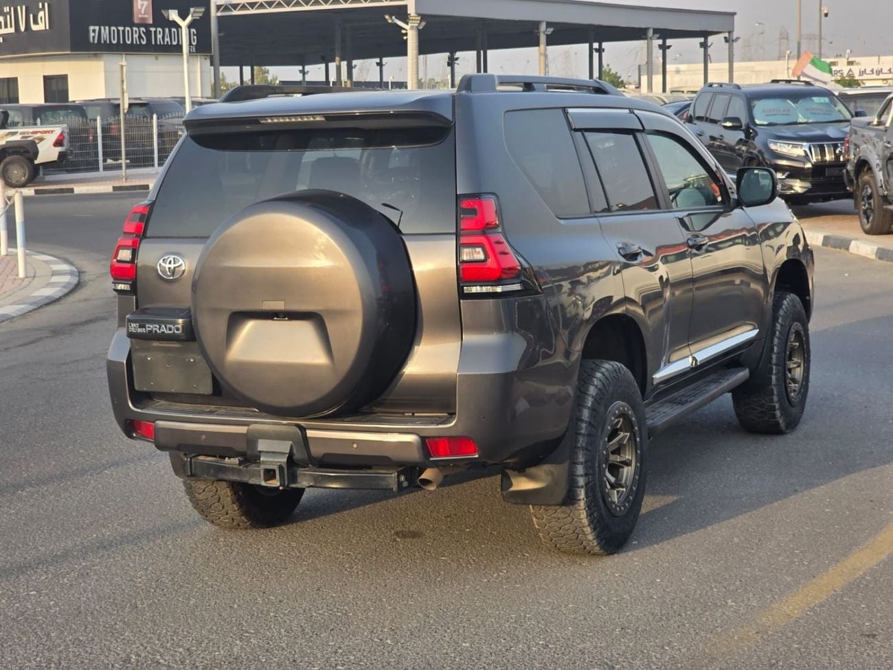 Toyota Prado 2019 4WD AT DIESEL = RIGHT HAND