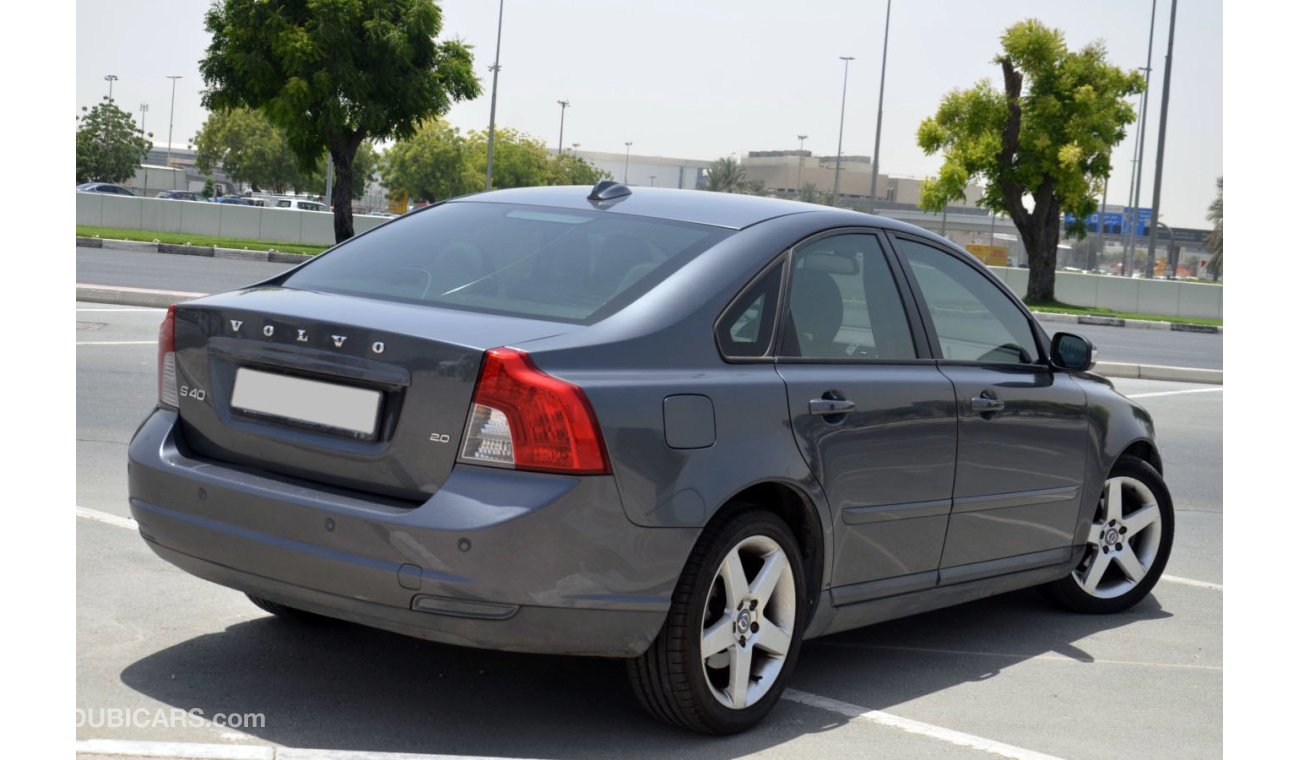 فولفو S40 2.0L Mid Range Perfect Condition