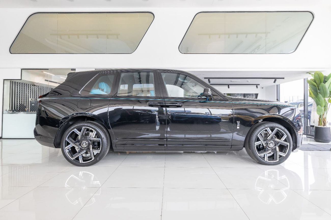 رولز رويس كولينان Rolls Royce Cullinan Black Badge | 2025