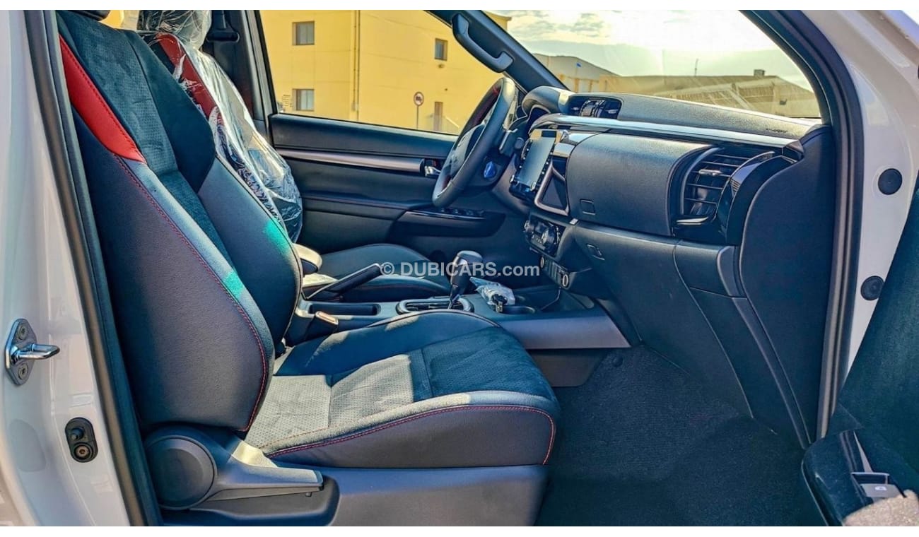 تويوتا هيلوكس HILUX GR 2.8L