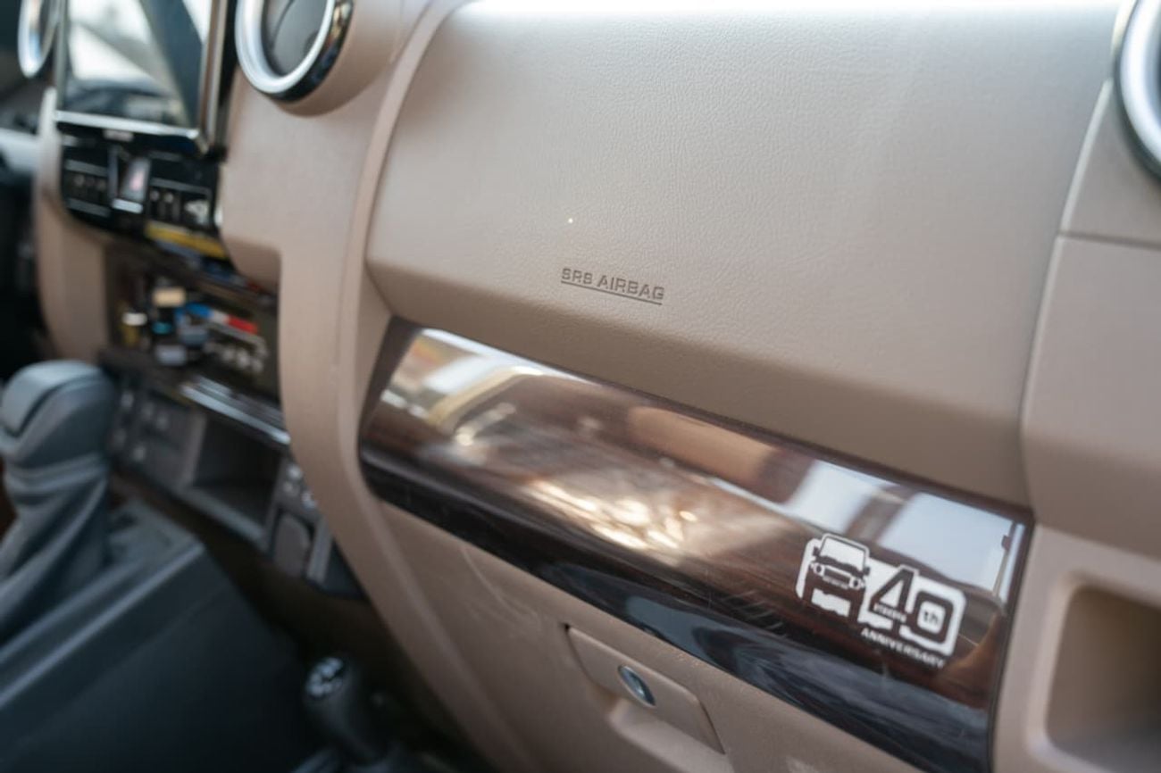 تويوتا لاند كروزر بيك آب Toyota LC79 2.8L T Diesel Automatic Z1 Full Option 2025