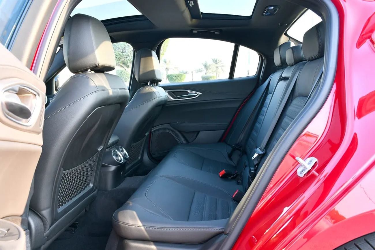 Alfa Romeo Giulia VELOCE 1,992/ Month | | Veloce MCA | | Gargash Warranty and Service