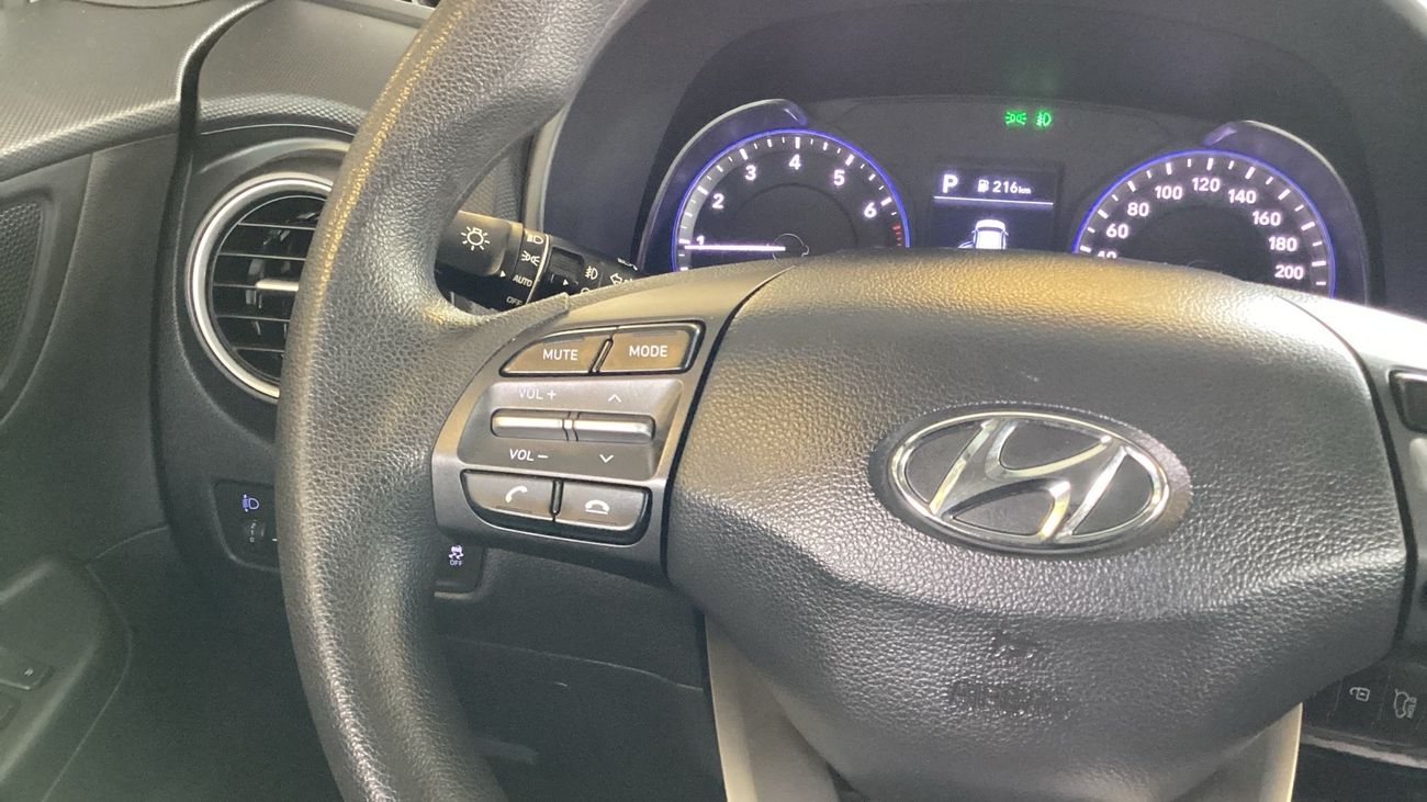 Hyundai Kona 2.0 AUTO GL SMART | Guaranteed Warranty | 0 Down Payment