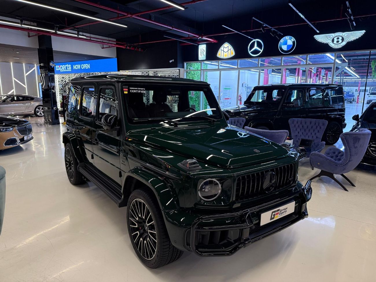 مرسيدس بنز G 63 AMG G63 AMG 2025 DOUBLE NIGHT-FULL CARBON INTERIOR + EXTERIOR - AMG Performance-5 YEARS WARRANTY