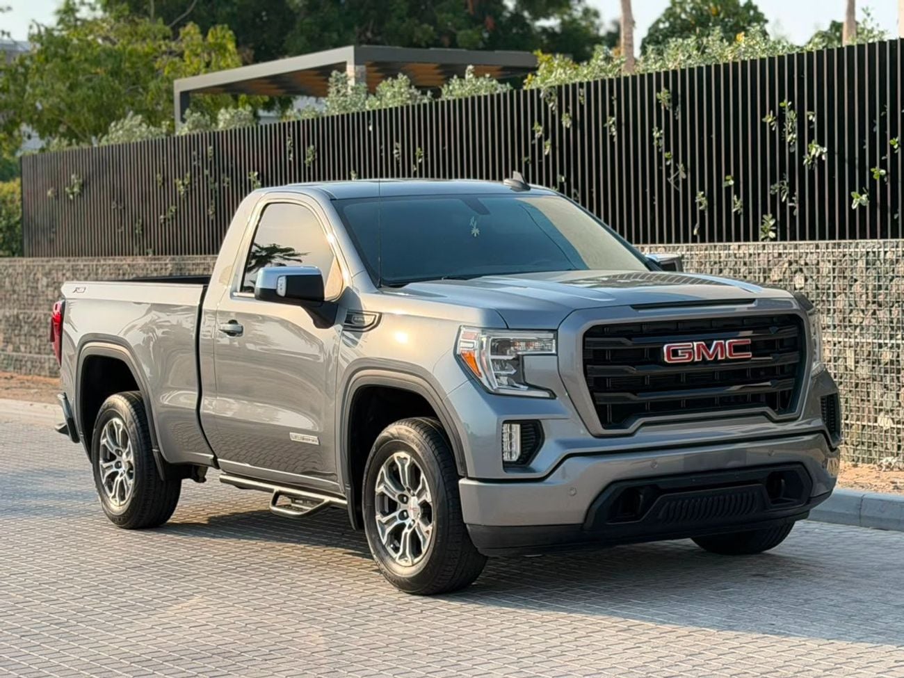 GMC Sierra 1500 REG/CAB ELEVATION
