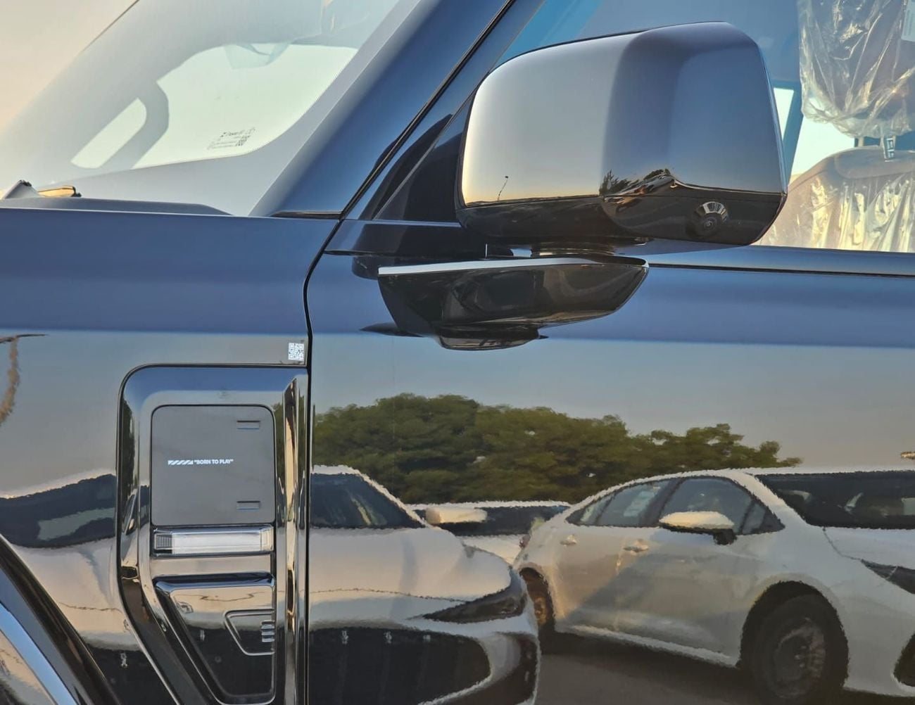 شيري آي كار V27 V27 الرائدة || بنزين 1.5 لتر V4 دفع رباعي | رادار | مصابيح دائرية | كاميرا أمامية وخلفية (الرمز D) أ