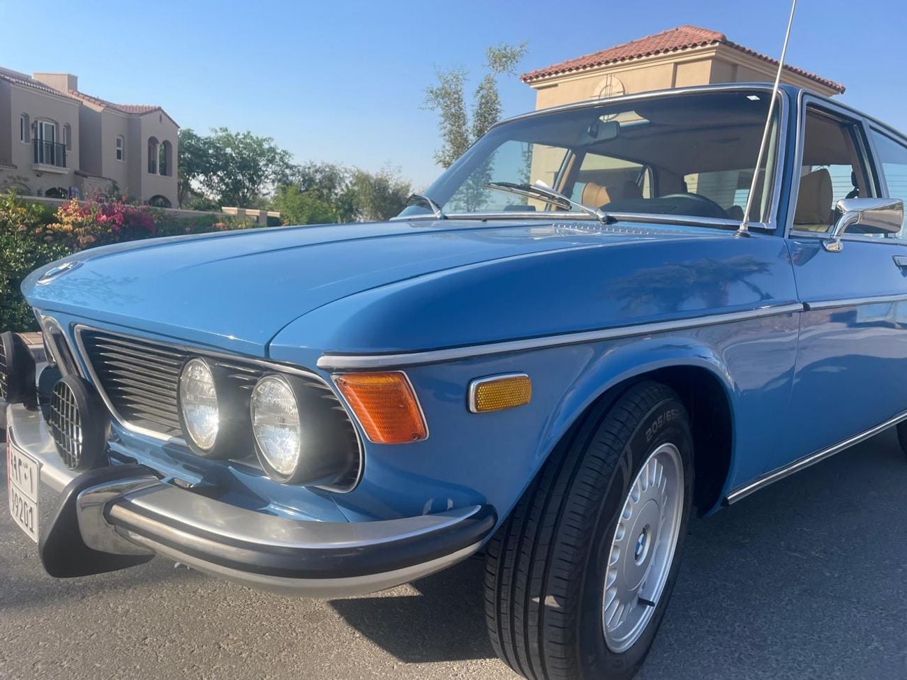 بي أم دبليو 750i