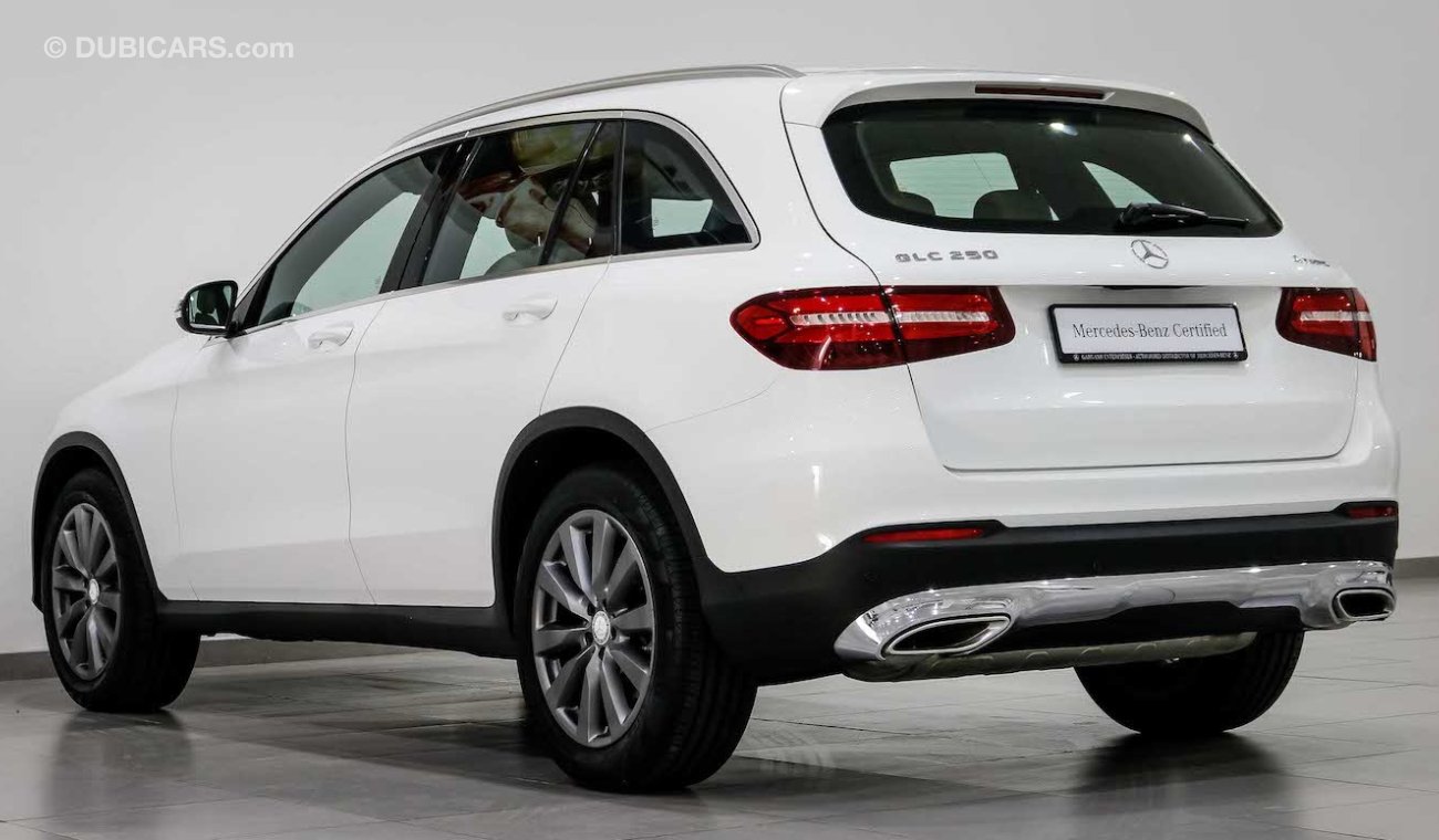 مرسيدس بنز GLC 250 سيارات الدفع الرباعي 4Matic