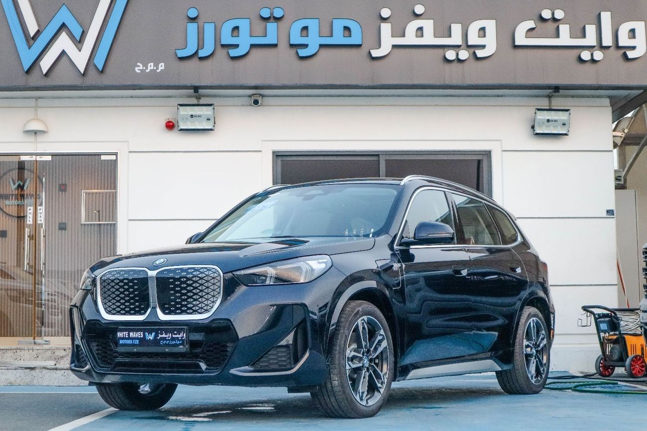 BMW iX1 2024 | BMW | IX1 | XDRIVE 30LX | DESIGN PACKAGE
