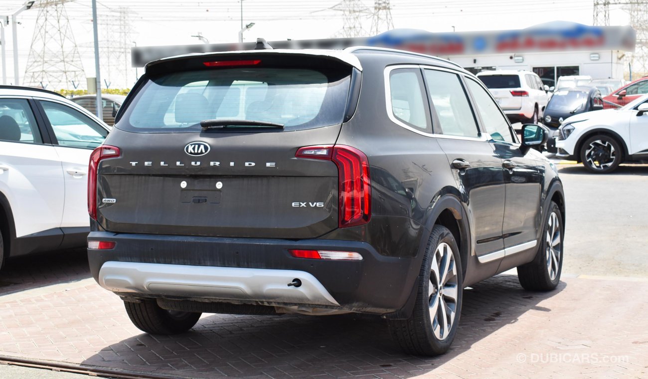 Kia Telluride EX V6 AWD  With Sunroof & Leather seats