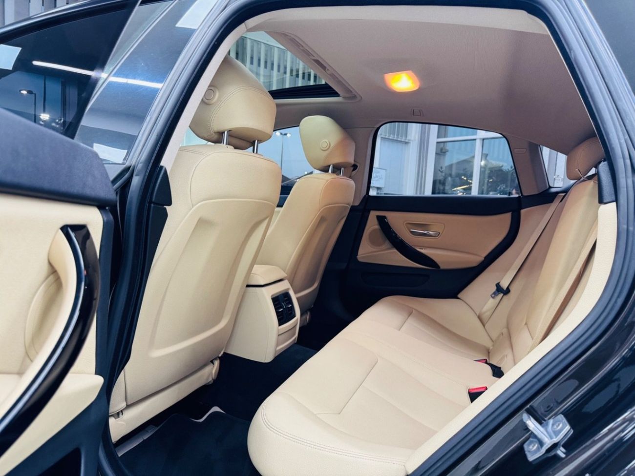 بي أم دبليو 420i Sport Line 2.0L