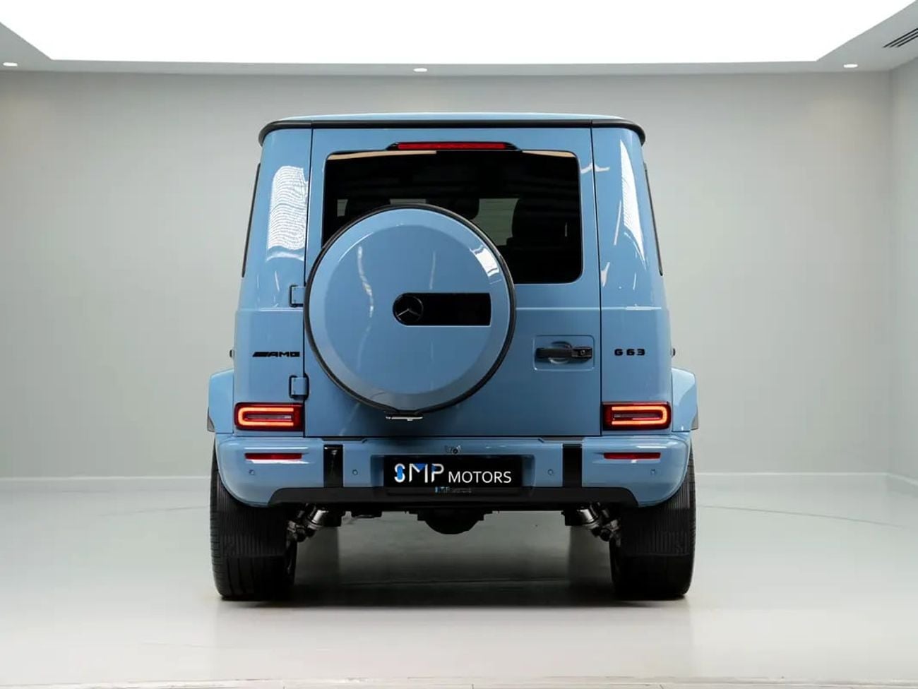 مرسيدس بنز G 63 AMG ستاندارد G63 AMG | A22 | CHINA BLUE EXTERIOR | FULL OPTION