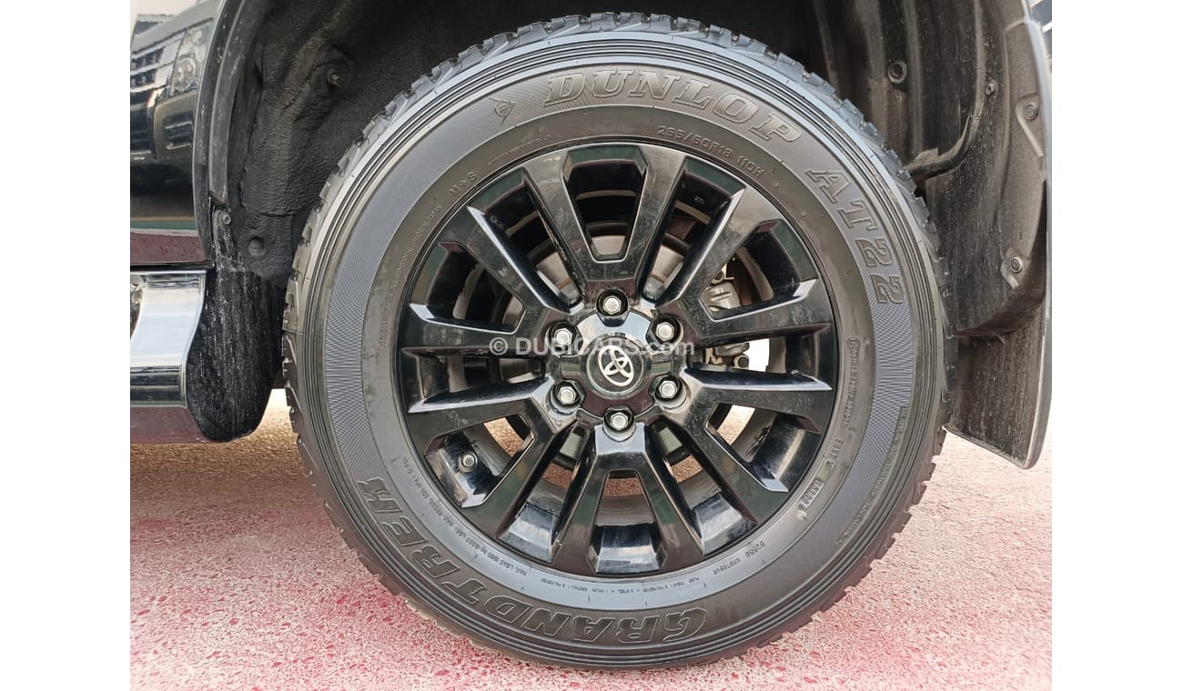 Toyota Prado VXR, V6, 4.0L, ELECTRIC SEATS WITH LEATHER SEATS / SUNROOF / FULL OPTION (LOT # 201365)