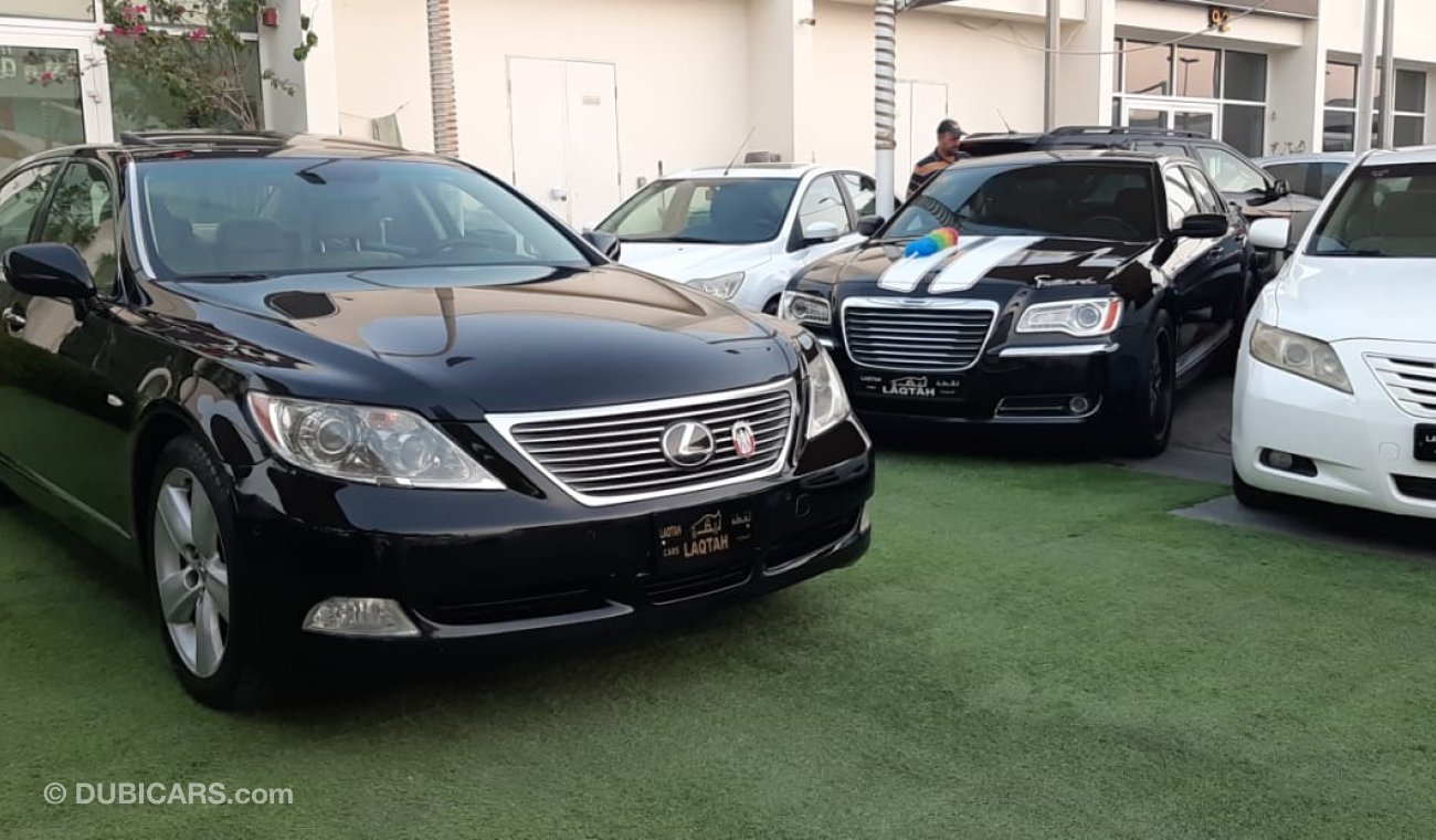 Lexus LS460 Gulf - Large - Radar - Number One - Manhole - Leather - Screen - Camera - Rings - Sensors in excelle