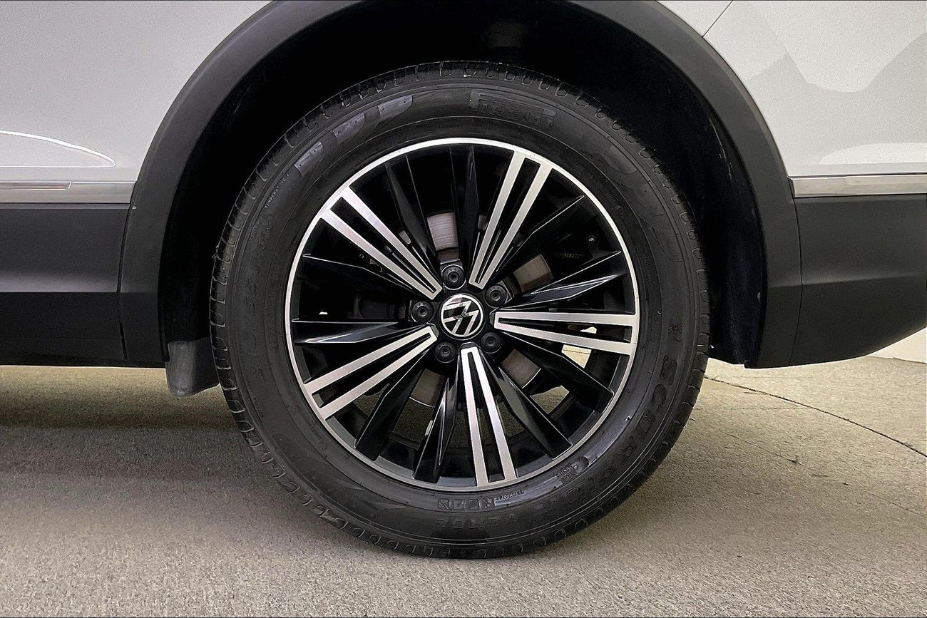 فولكس واجن تيجوان Life | شامل الضمان | 0 ﺪﻔﻋﺓ ﺃﻮﻟﻯ