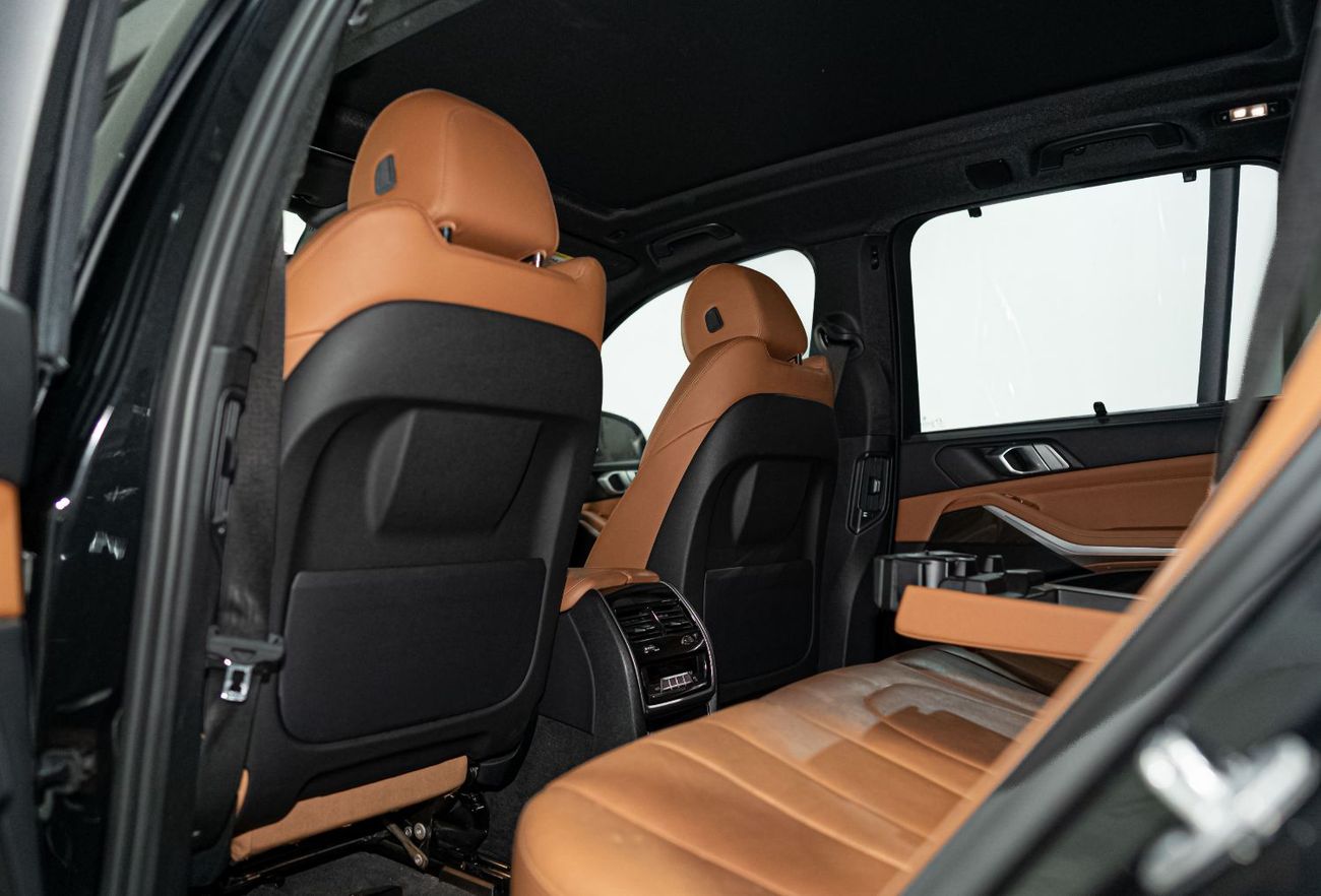 BMW X5 xDrive40i Luxury M Sport Package 3.0L 2022 BMW X5 XDRIVE40I | XDRIVE ALL-WHEEL DRIVE SYSTEM | APPLE 